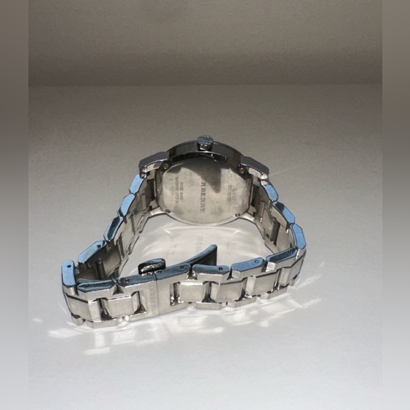 Burberry Grey Dial Stainless Steel Women's Watch - Picture 8 of 12